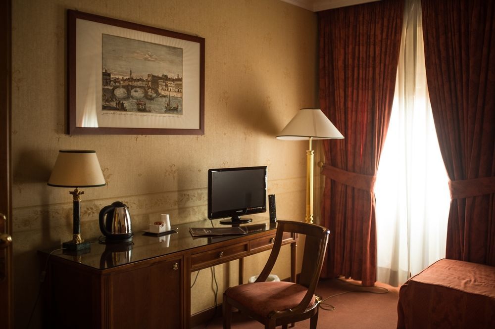 Strozzi Palace Hotel Florenz Exterior foto